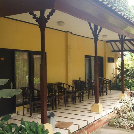 Puri Dalem Hotel Sanur Екстер'єр фото