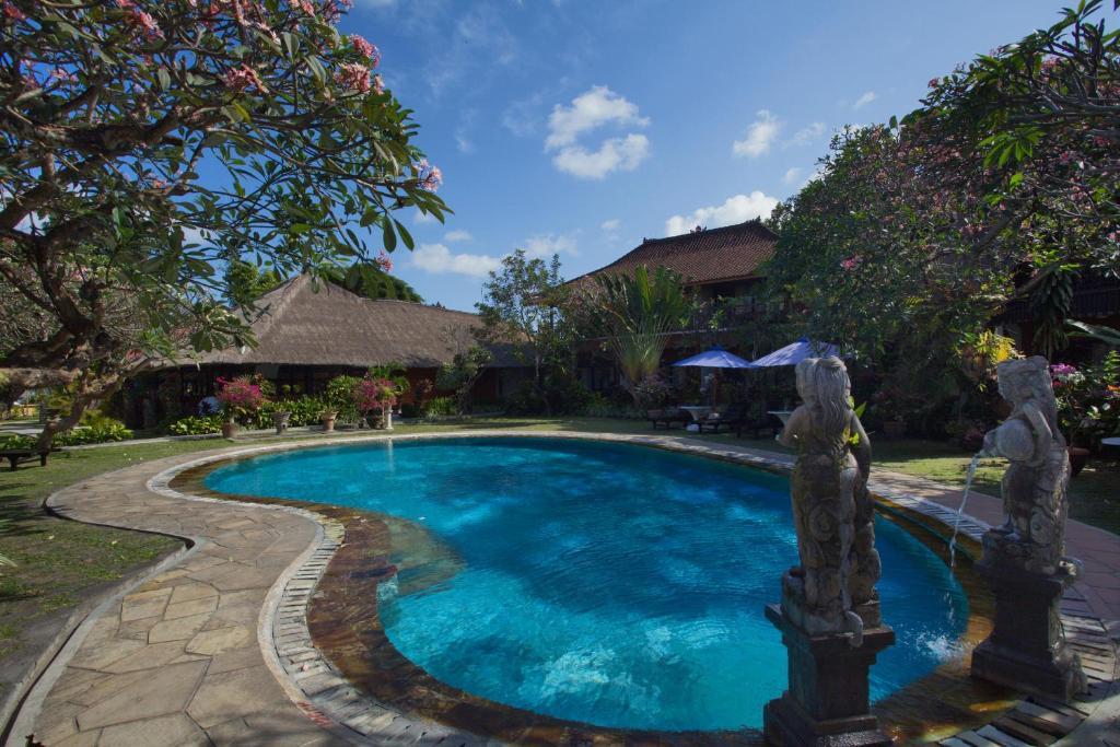Puri Dalem Hotel Sanur Екстер'єр фото