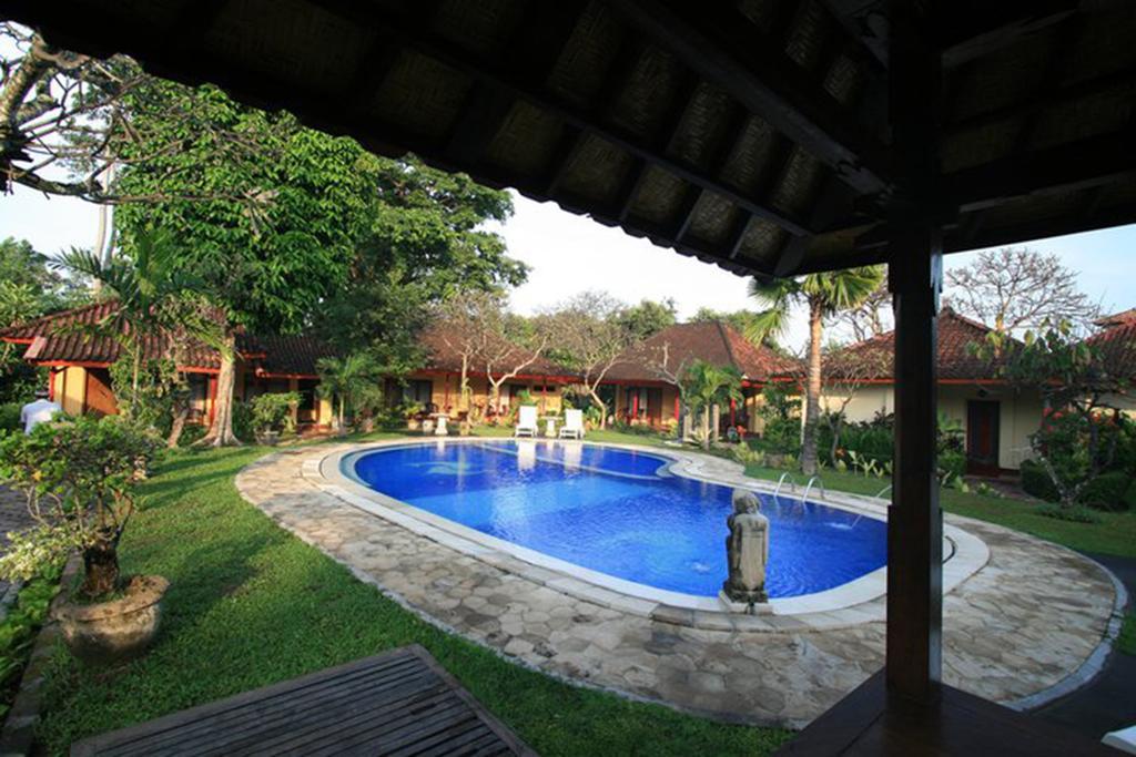 Puri Dalem Hotel Sanur Екстер'єр фото