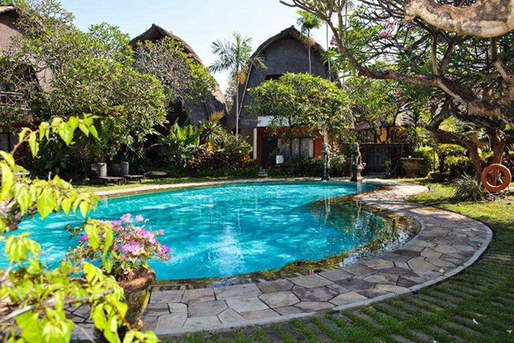 Puri Dalem Hotel Sanur Екстер'єр фото