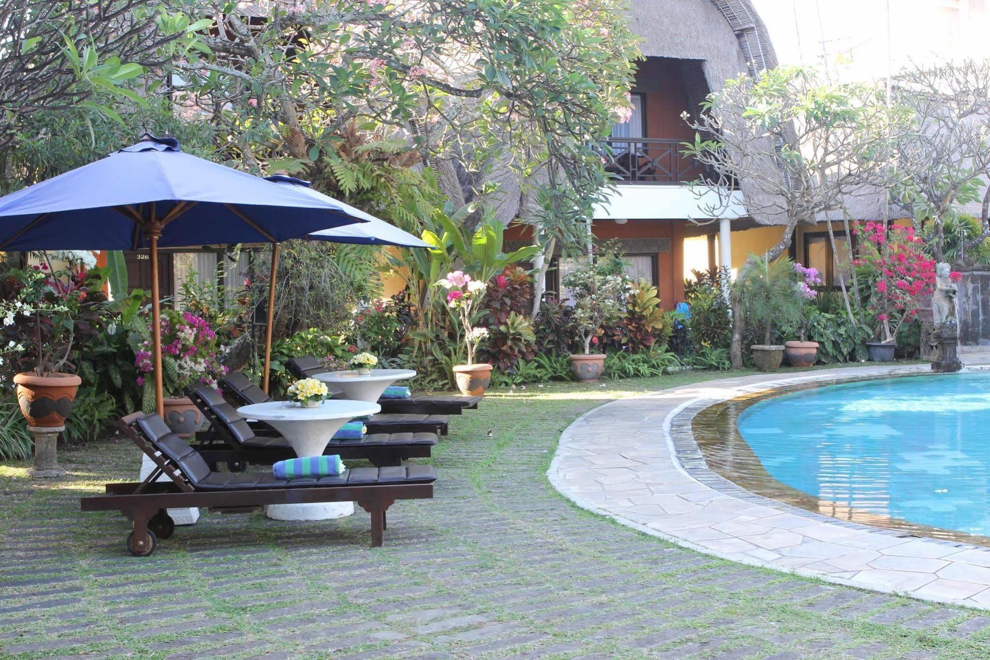 Puri Dalem Hotel Sanur Екстер'єр фото