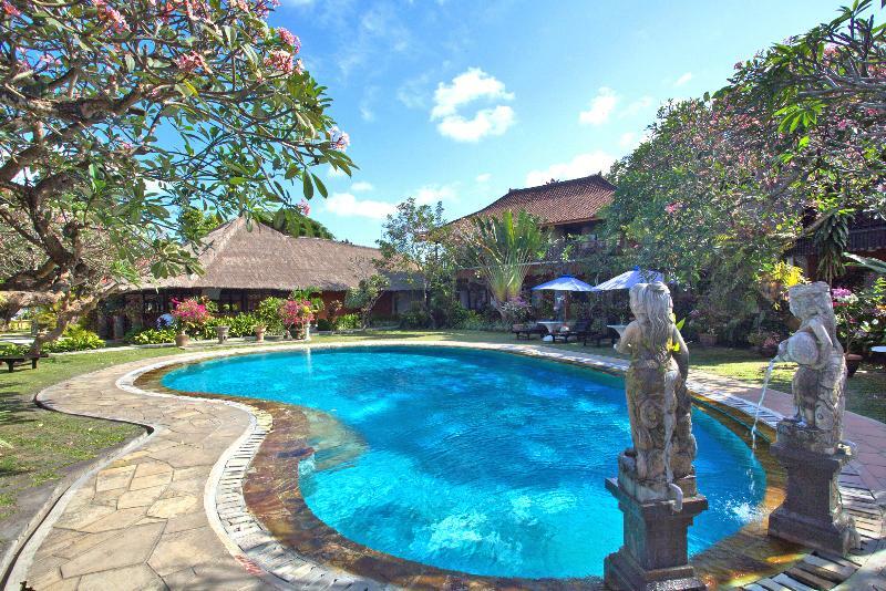 Puri Dalem Hotel Sanur Екстер'єр фото